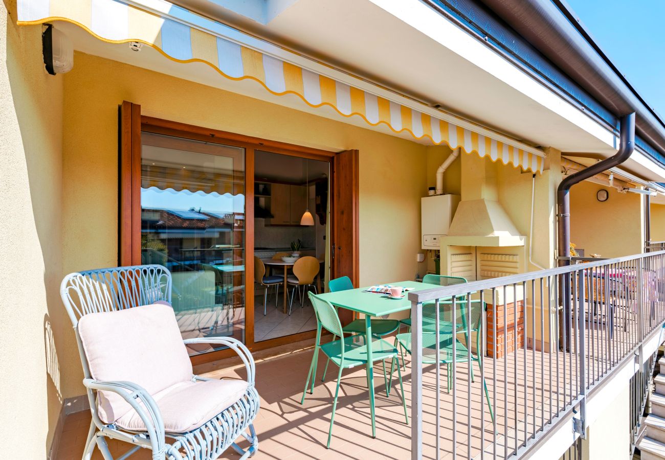 Appartamento a Lazise - Regarda - Bilocale Apple con piscina e parcheggio coperto