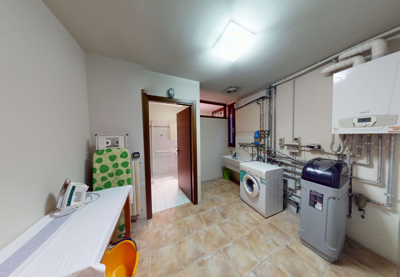 Villa a Manerba del Garda - casa arcoiris