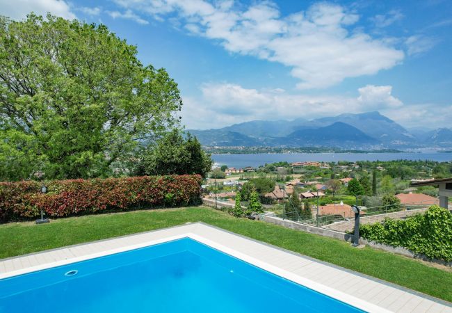  a Manerba del Garda - La Pietra del Garda