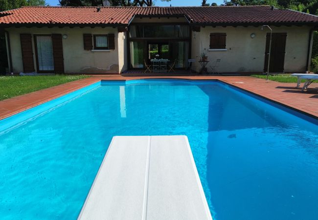 Villa a San Felice del Benaco - Villa Paradiso