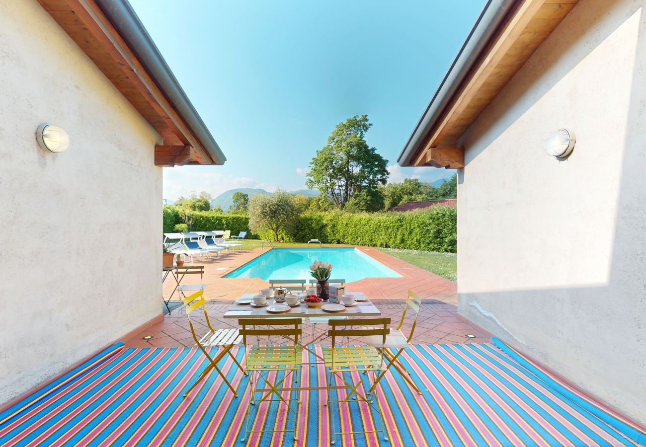 Villa a San Felice del Benaco - Villa Paradiso