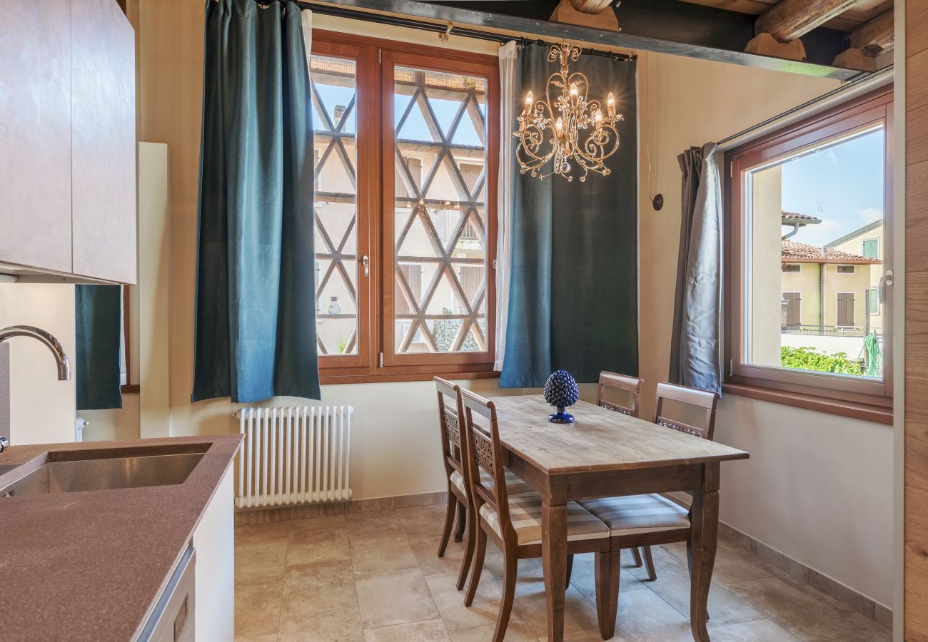 Appartamento a Castelnuovo del Garda - Corte Monteleone - Apartment with kitchen