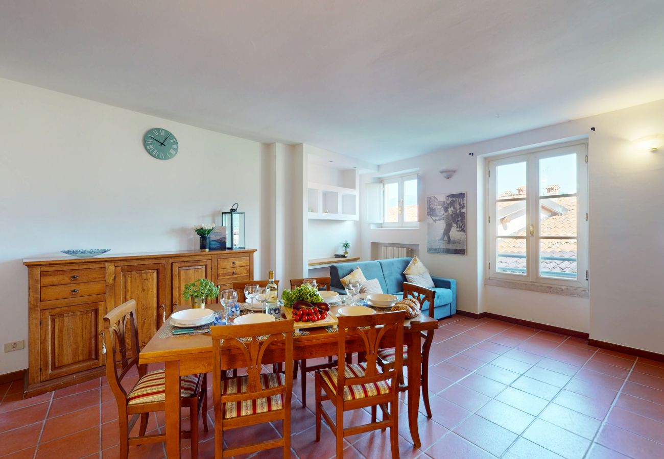 Appartamento a San Felice del Benaco - Garda View by Bookinggardalake