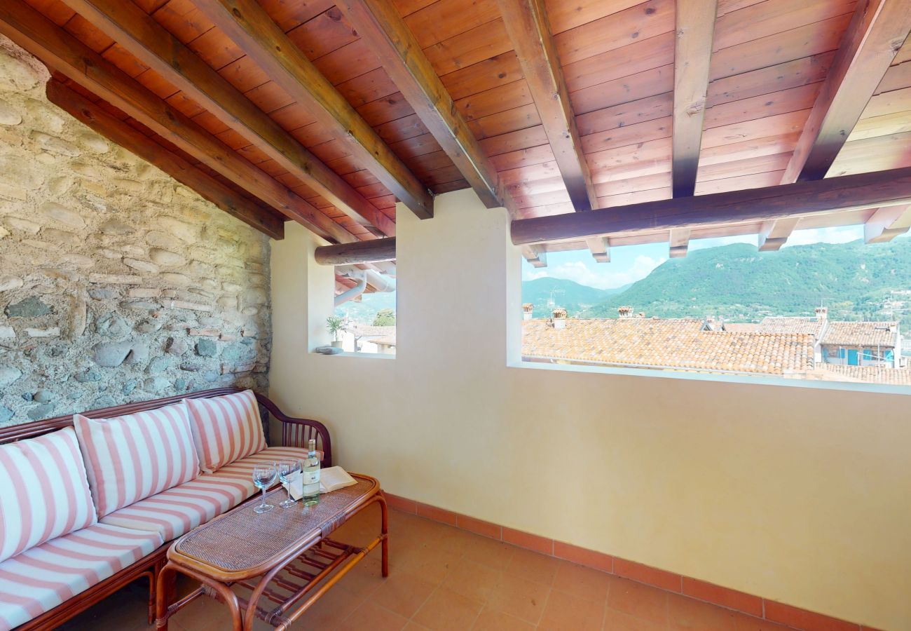 Appartamento a San Felice del Benaco - Garda View by Bookinggardalake