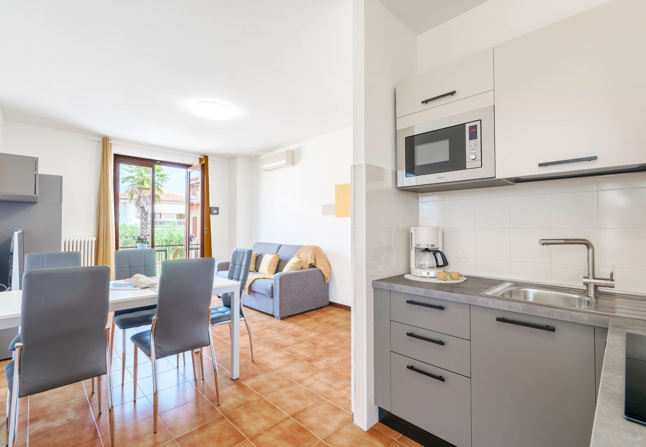 Appartamento a Lazise - Regarda - The Sun appartamento rinnovato con piscina