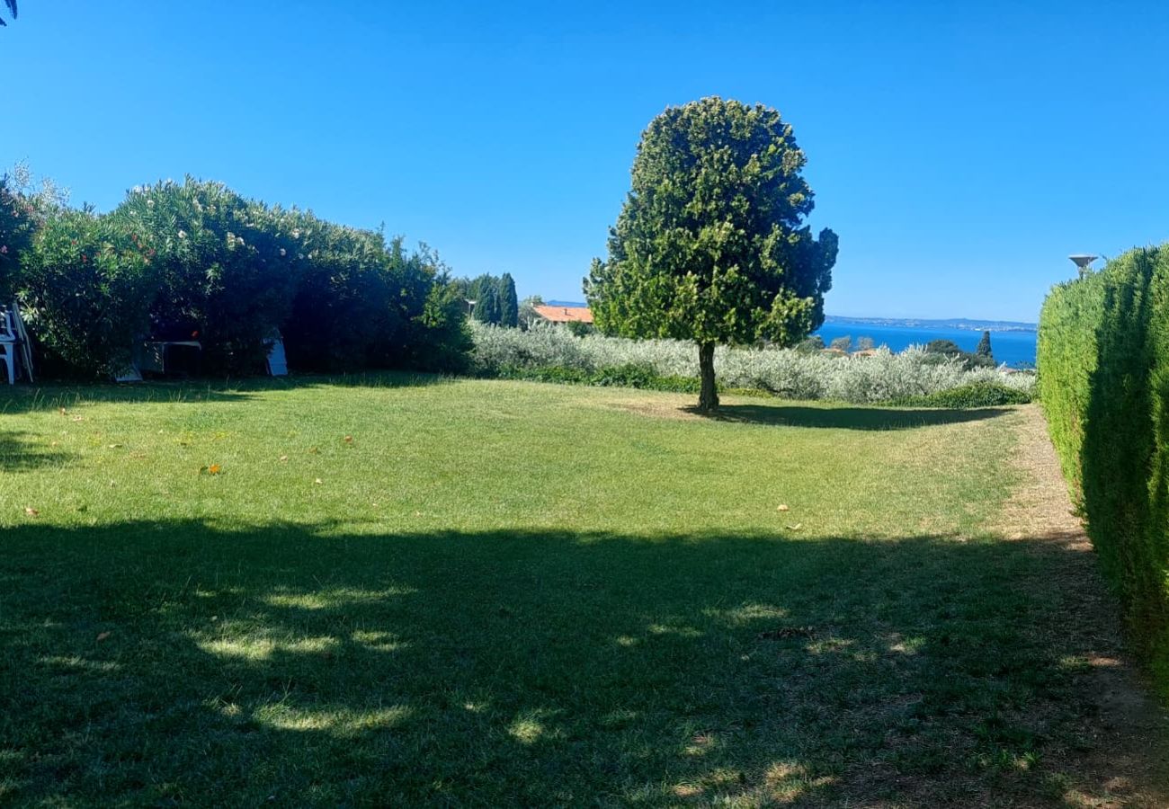 Appartamento a Bardolino - Sunset Bardolino Apartment con vista lago, piscina, tennis