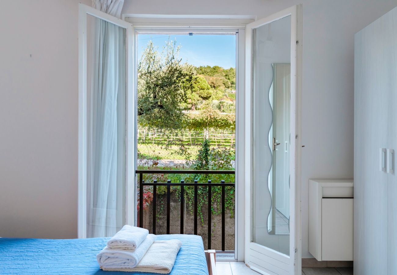 Appartamento a Bardolino - Sunset Bardolino Apartment con vista lago, piscina, tennis
