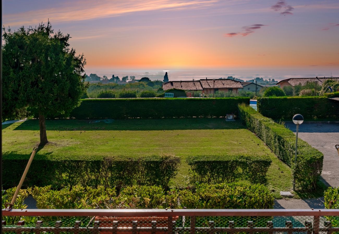 Appartamento a Bardolino - Sunset Bardolino Apartment con vista lago, piscina, tennis