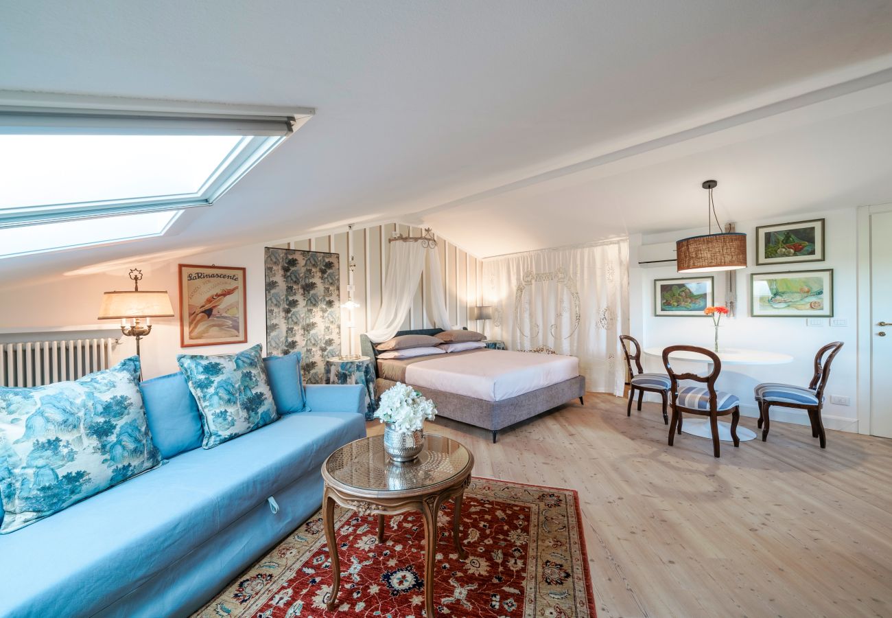 Appartamento a Castelnuovo del Garda - Il Gelso del Garda Luxury Studio con giardino, piscina, palestra