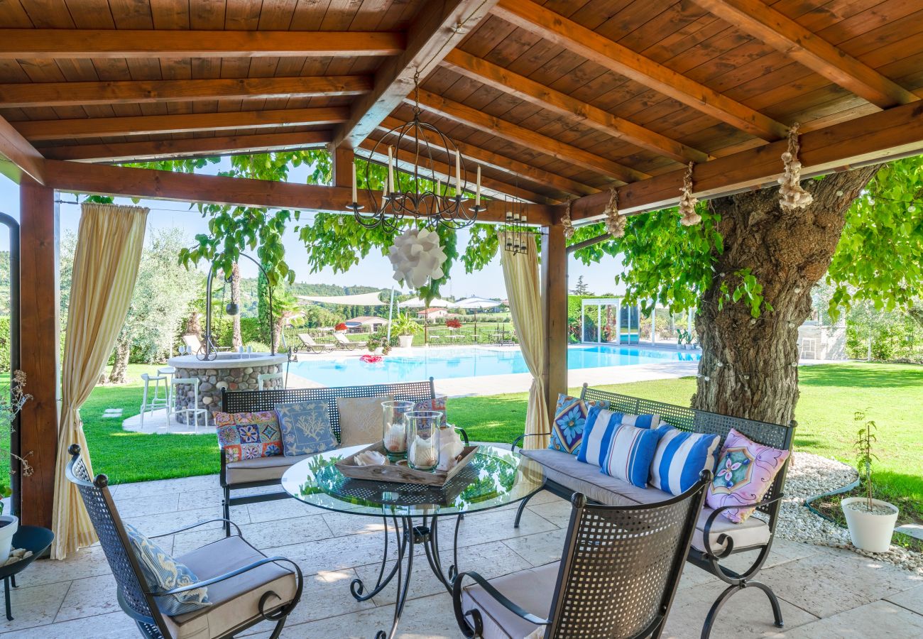 Appartamento a Castelnuovo del Garda - Il Gelso del Garda Luxury Studio con giardino, piscina, palestra