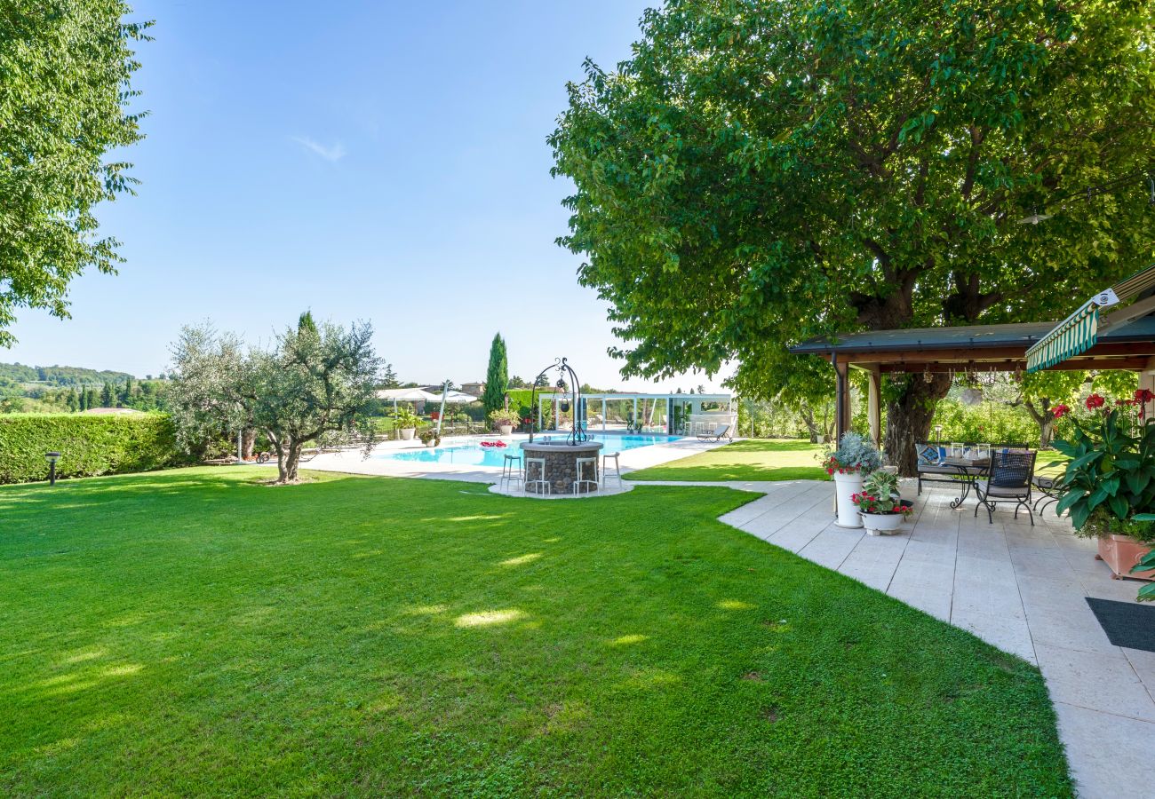 Appartamento a Castelnuovo del Garda - Il Gelso del Garda Luxury Studio con giardino, piscina, palestra
