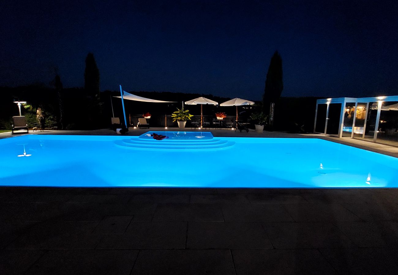 Appartamento a Castelnuovo del Garda - Il Gelso del Garda Luxury Studio con giardino, piscina, palestra