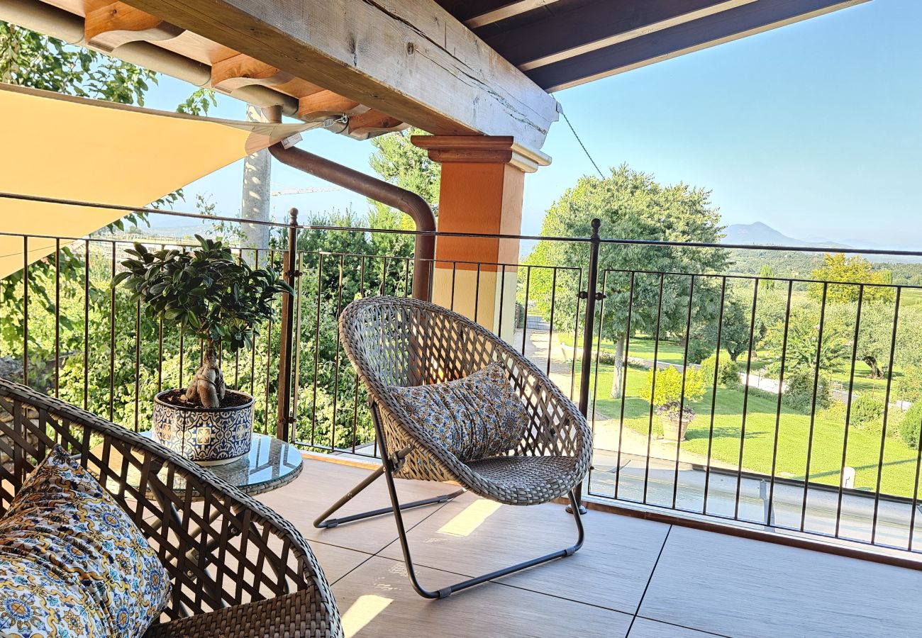 Appartamento a Castelnuovo del Garda - Il Gelso del Garda Luxury Suite con giardino, piscina, palestra