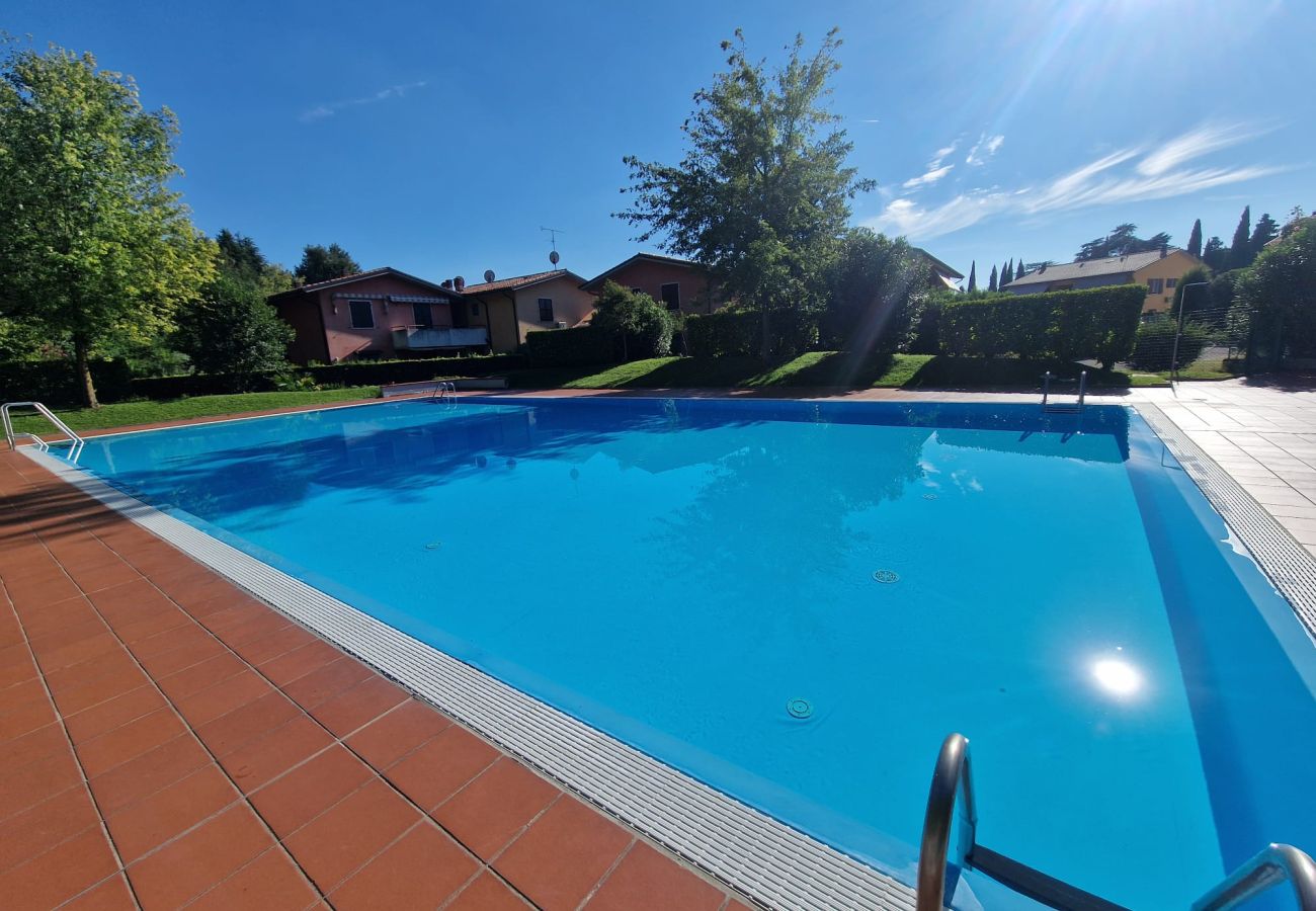 Appartamento a Lazise - Regarda - Golden House appartamento rinnovato con piscina