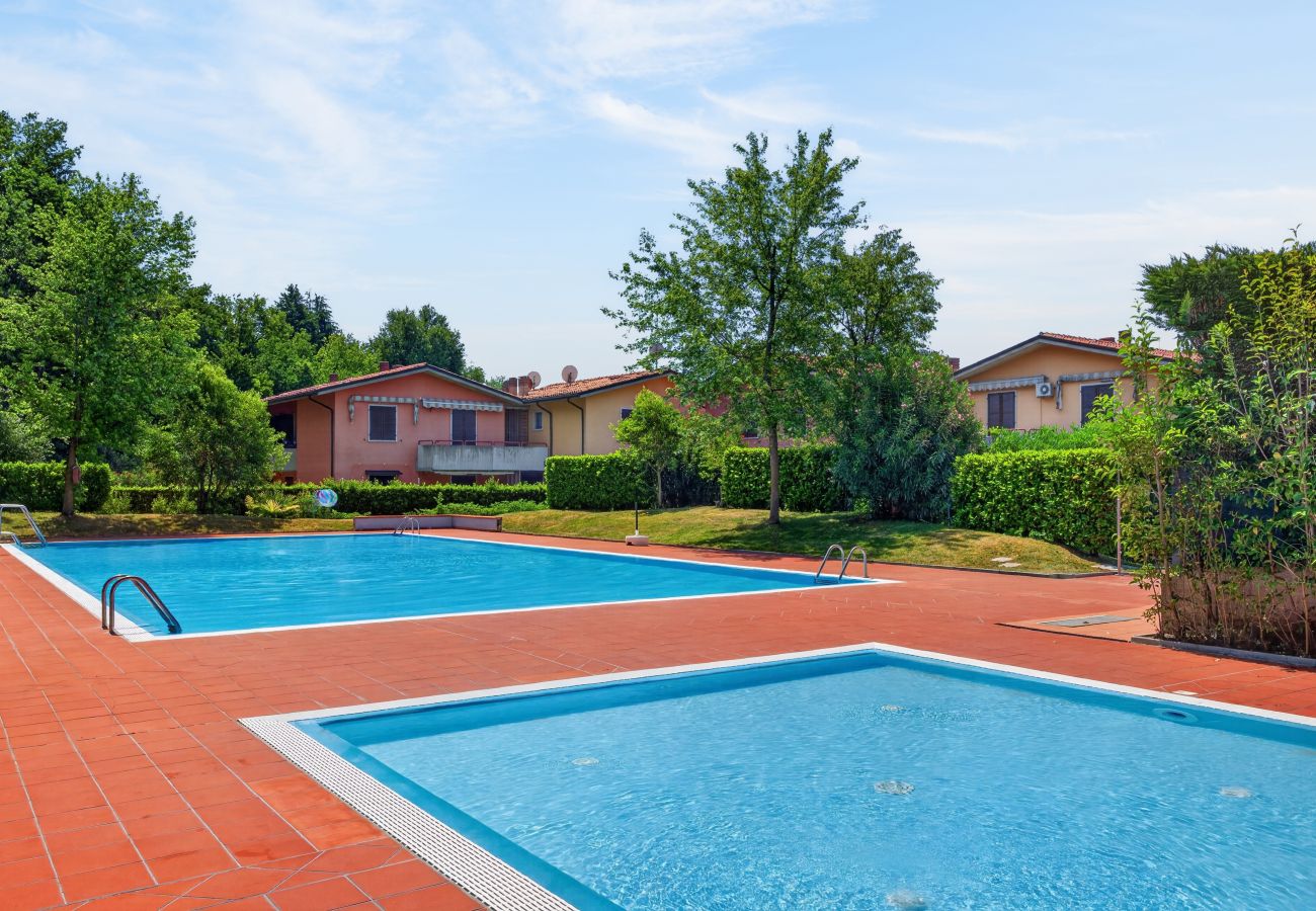 Appartamento a Lazise - Regarda - Golden House appartamento rinnovato con piscina