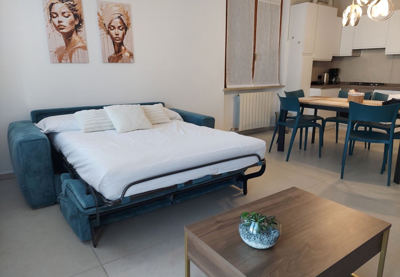 Appartamento a Lazise - Regarda - Golden House appartamento rinnovato con piscina