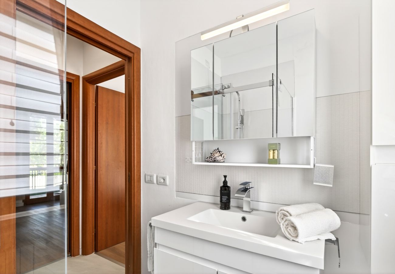 Appartamento a Lazise - Regarda - Appartamento Elvira con piscina vicino al centro