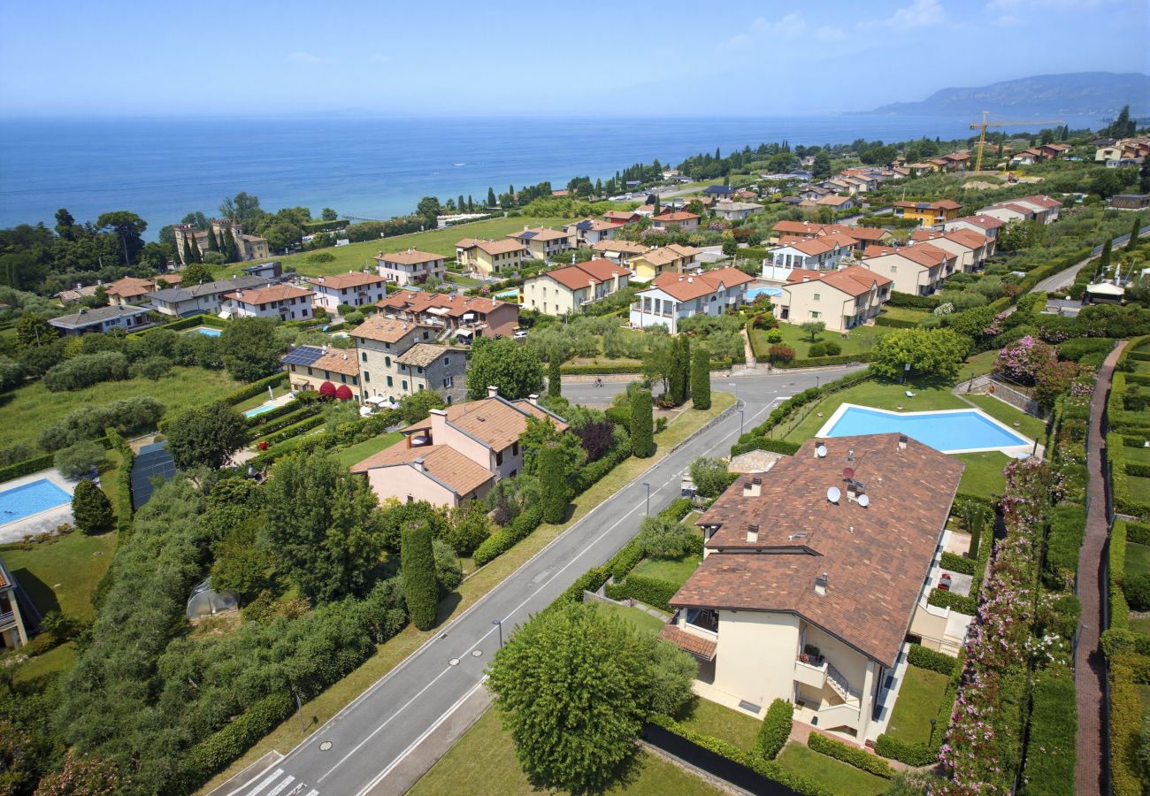 Appartamento a Lazise - Regarda - Basiliko White Appartamento con piscina