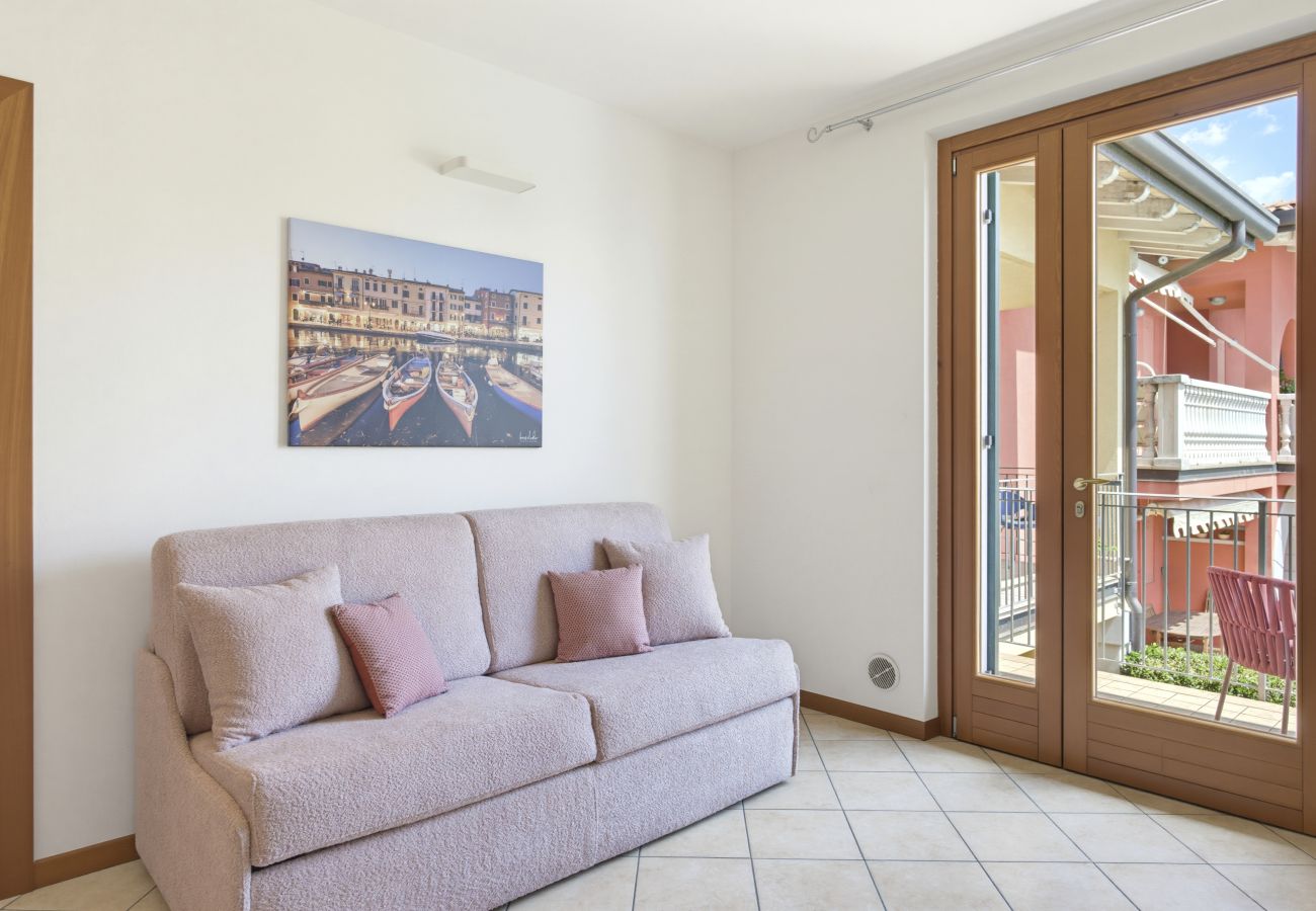 Appartamento a Lazise - Regarda - Basiliko Cosy Appartamento con piscina
