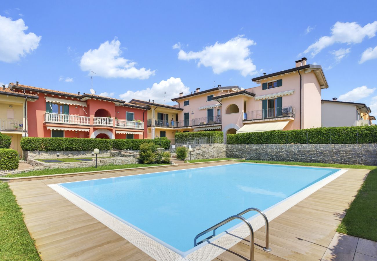 Appartamento a Lazise - Regarda - Basiliko Cosy Appartamento con piscina
