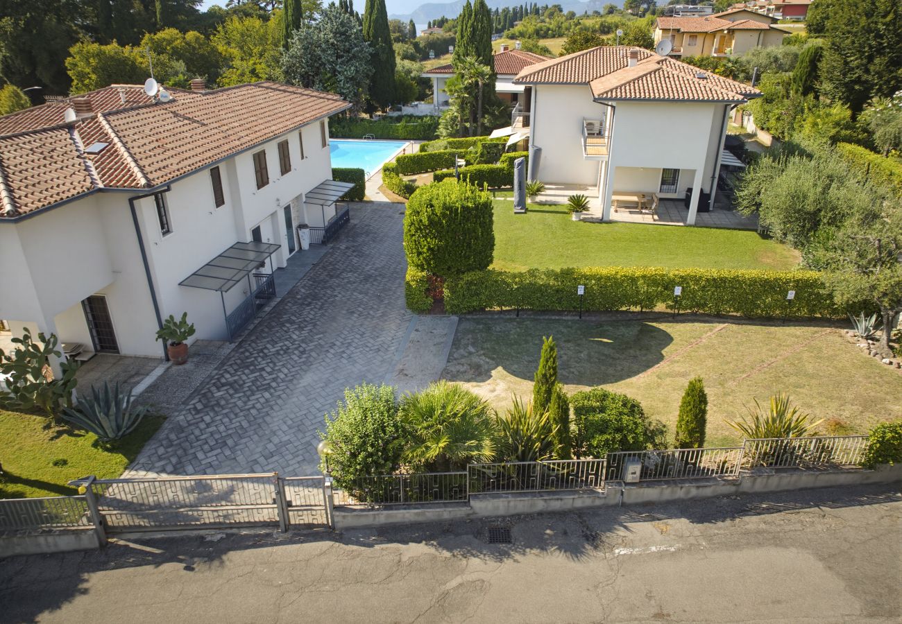 Appartamento a Lazise - Regarda - Basiliko View appartamento con vista lago e piscina