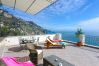 Ferienhaus in Praiano - Casa La Ulivella - Große Terrasse mit Meerblick Ferienhaus in Praiano - Casa La Ulivella - Große Terrasse mit Meerblick