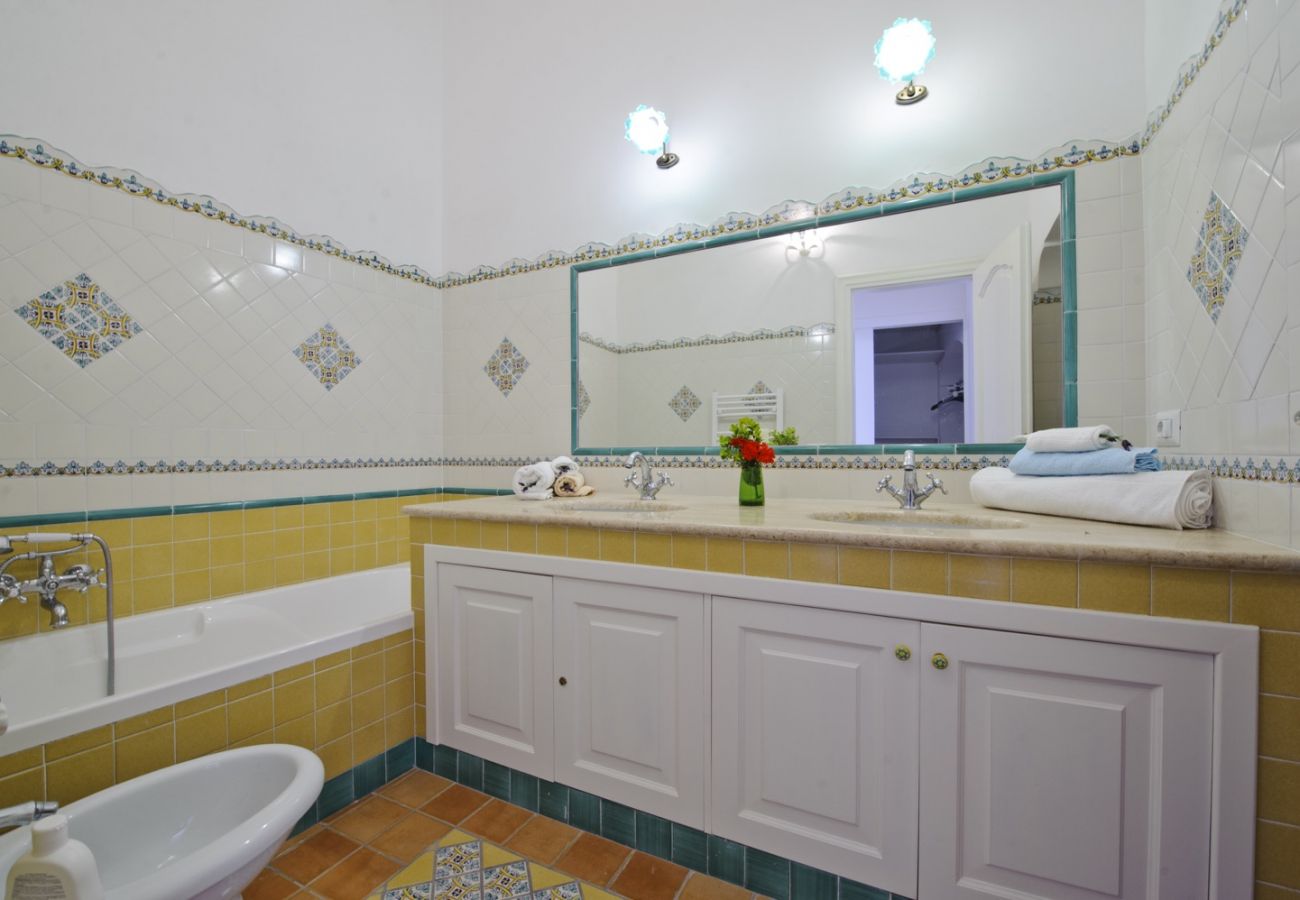 Villa in Praiano - Casa Giorgia - Exklusive Panoramavilla im Herzen von Praiano
