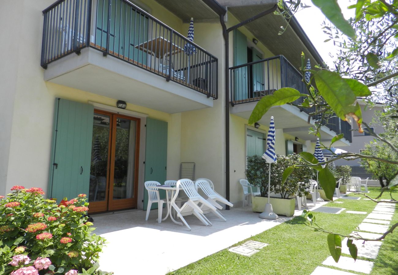 Studio in Lazise - Regarda - Studio Residence Allegra mit Pool, Wlan, Garten mit Grillplatz