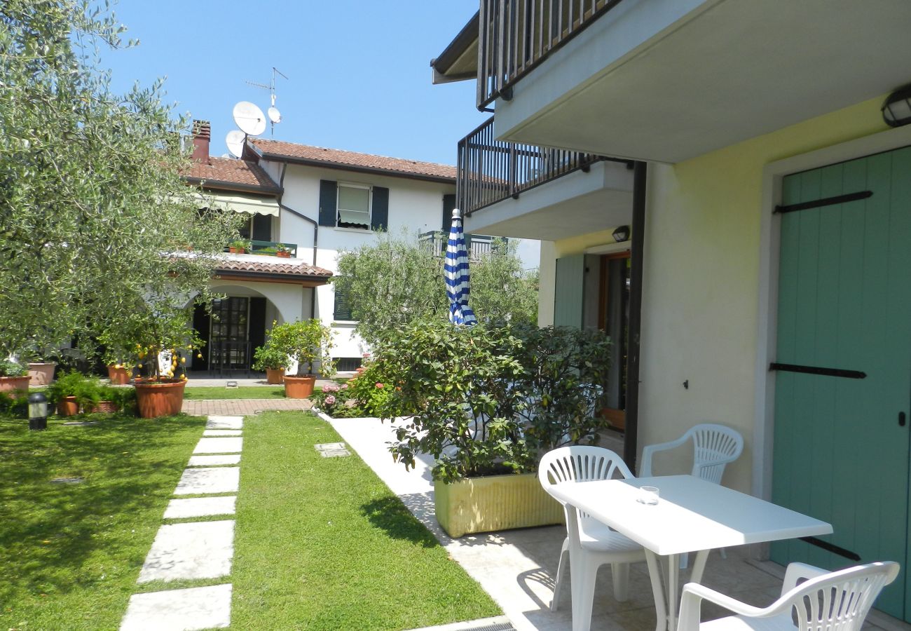 Studio in Lazise - Regarda - Studio Residence Allegra mit Pool, Wlan, Garten mit Grillplatz