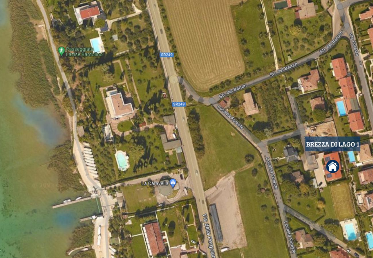 Ferienwohnung in Lazise - Regarda - Wohnung Brezza di Lago 1 mit Pool und Klimaanlage -Ruhe und Entspannung nur wenige Meter vom Zentrum von Lazise entfernt.