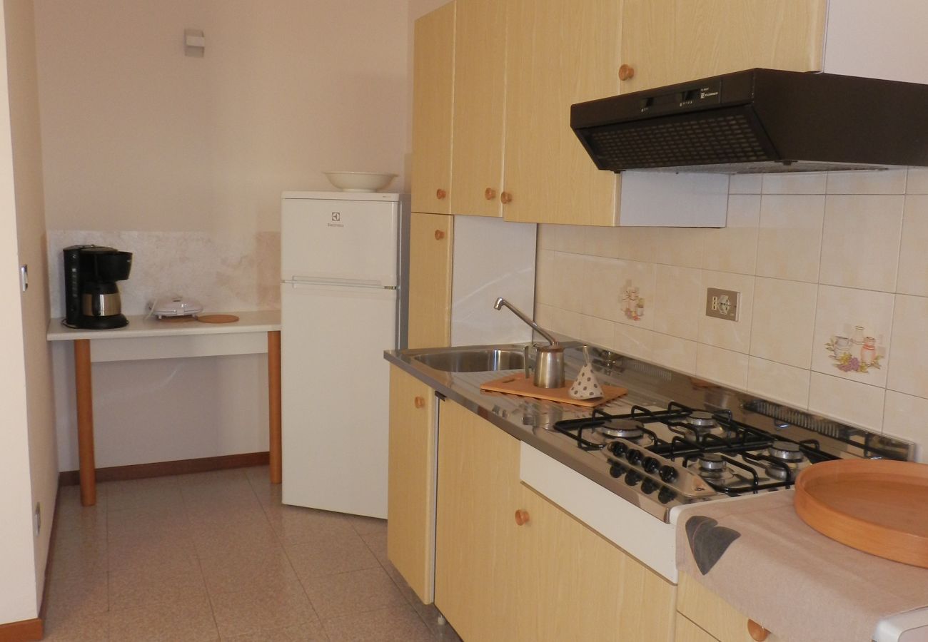 Ferienwohnung in Lazise - Regarda- Wohnung Rosa Alba 7 mit Campingplatz und Strand Eintritt