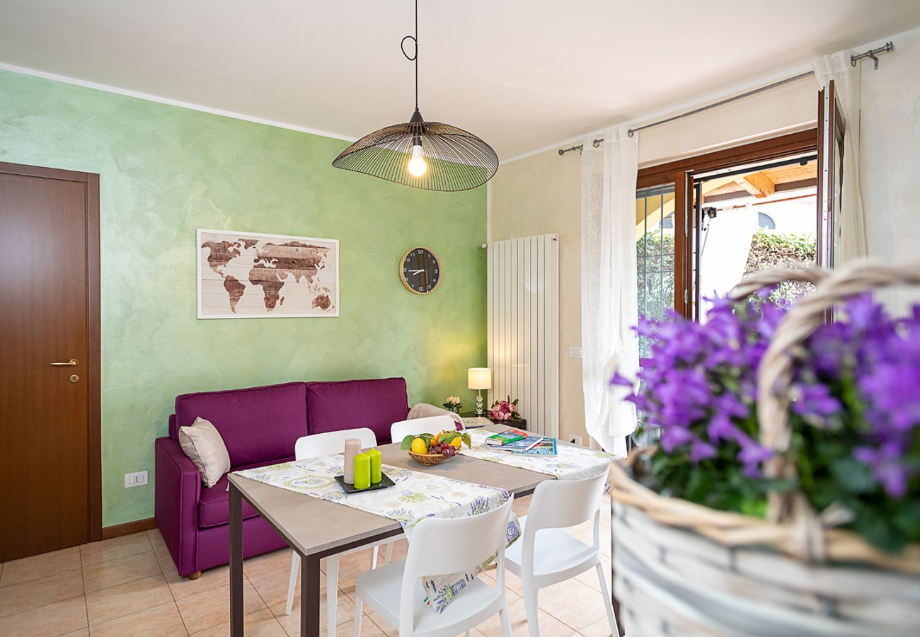 Ferienwohnung in Lazise - Regarda - Wohnung L'Archetto mit privat Garten, WLan, Pool