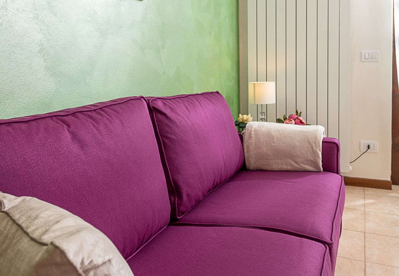 Ferienwohnung in Lazise - Regarda - Wohnung L'Archetto mit privat Garten, WLan, Pool