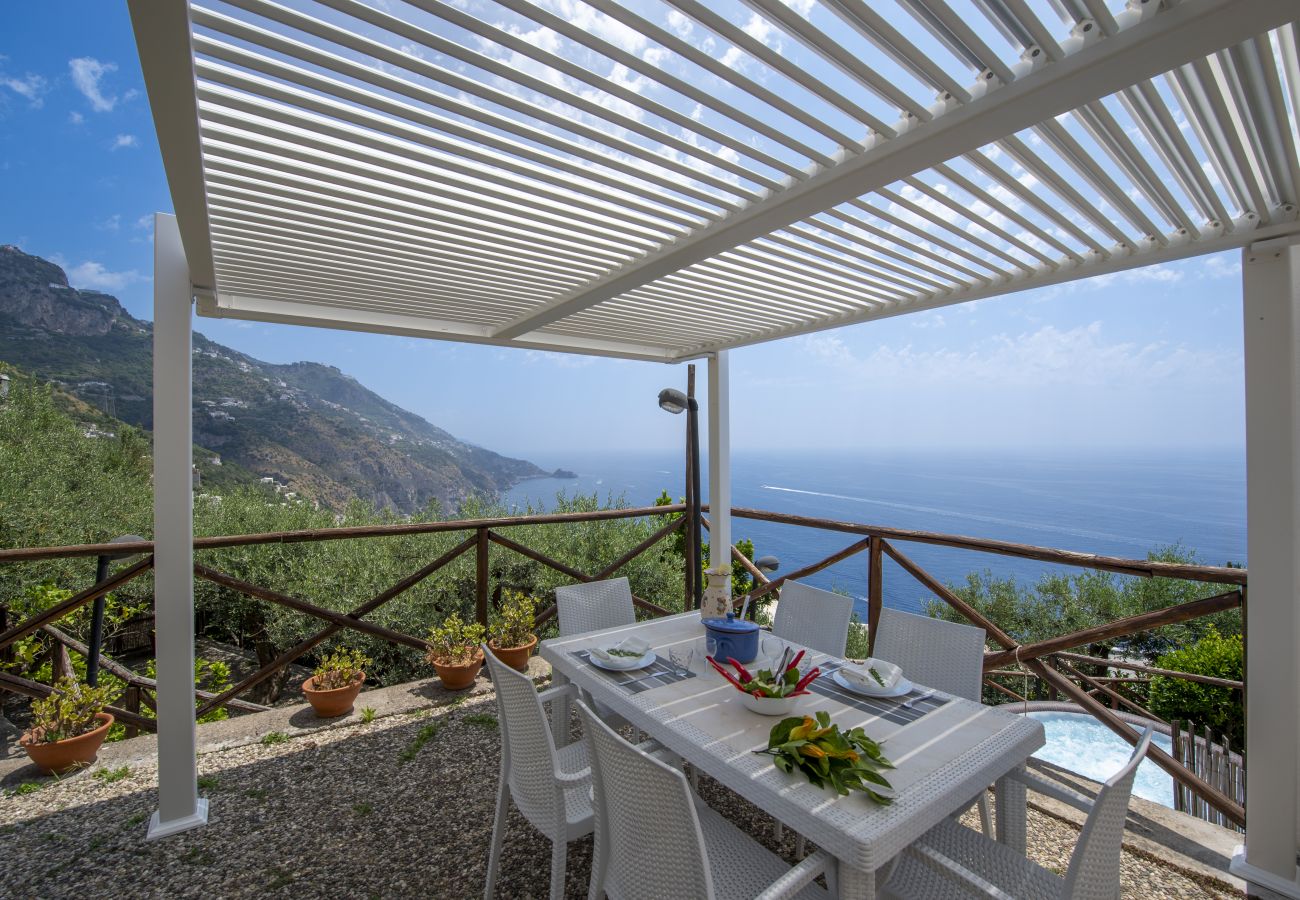 Ferienhaus in Praiano - Casa Punta Paradiso - Romantisches Refugium mit Meerblick