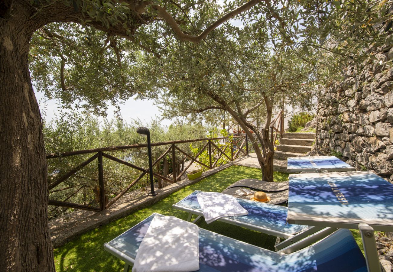 Ferienhaus in Praiano - Casa Punta Paradiso - Romantisches Refugium mit Meerblick