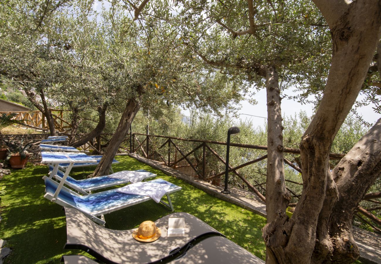 Ferienhaus in Praiano - Casa Punta Paradiso - Romantisches Refugium mit Meerblick