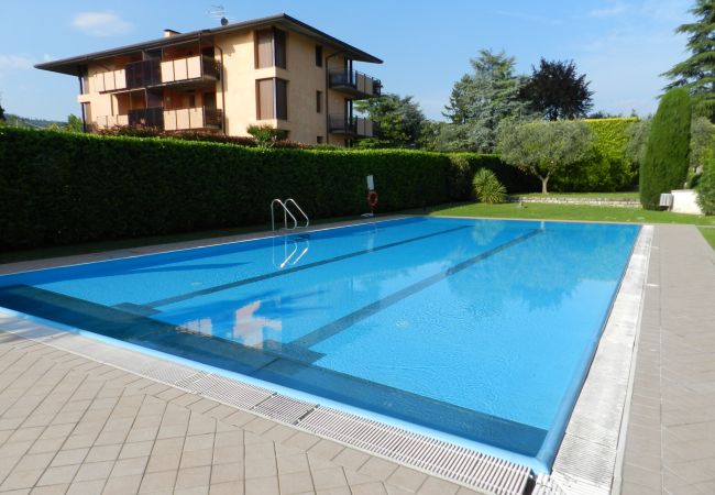 Ferienwohnung in Bardolino - ROMANTISCHE ZWEIZIMMERWOHUNG Ferienwohnung in Bardolino - ROMANTISCHE ZWEIZIMMERWOHUNG