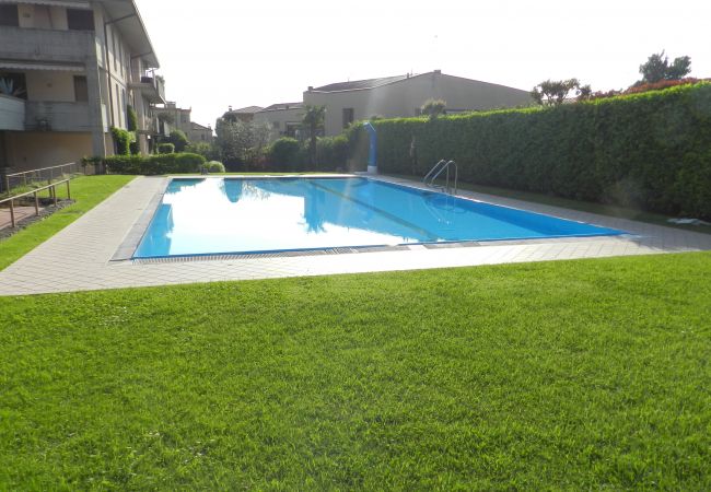 Ferienwohnung in Bardolino - ROMANTISCHE ZWEIZIMMERWOHUNG Ferienwohnung in Bardolino - ROMANTISCHE ZWEIZIMMERWOHUNG