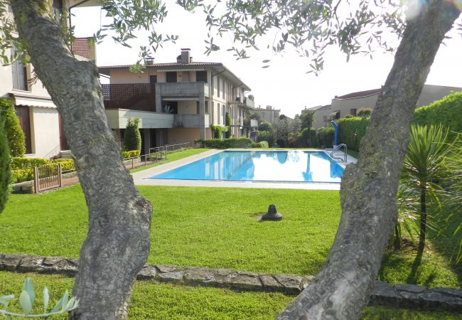Ferienwohnung in Bardolino - ROMANTISCHE ZWEIZIMMERWOHUNG Ferienwohnung in Bardolino - ROMANTISCHE ZWEIZIMMERWOHUNG