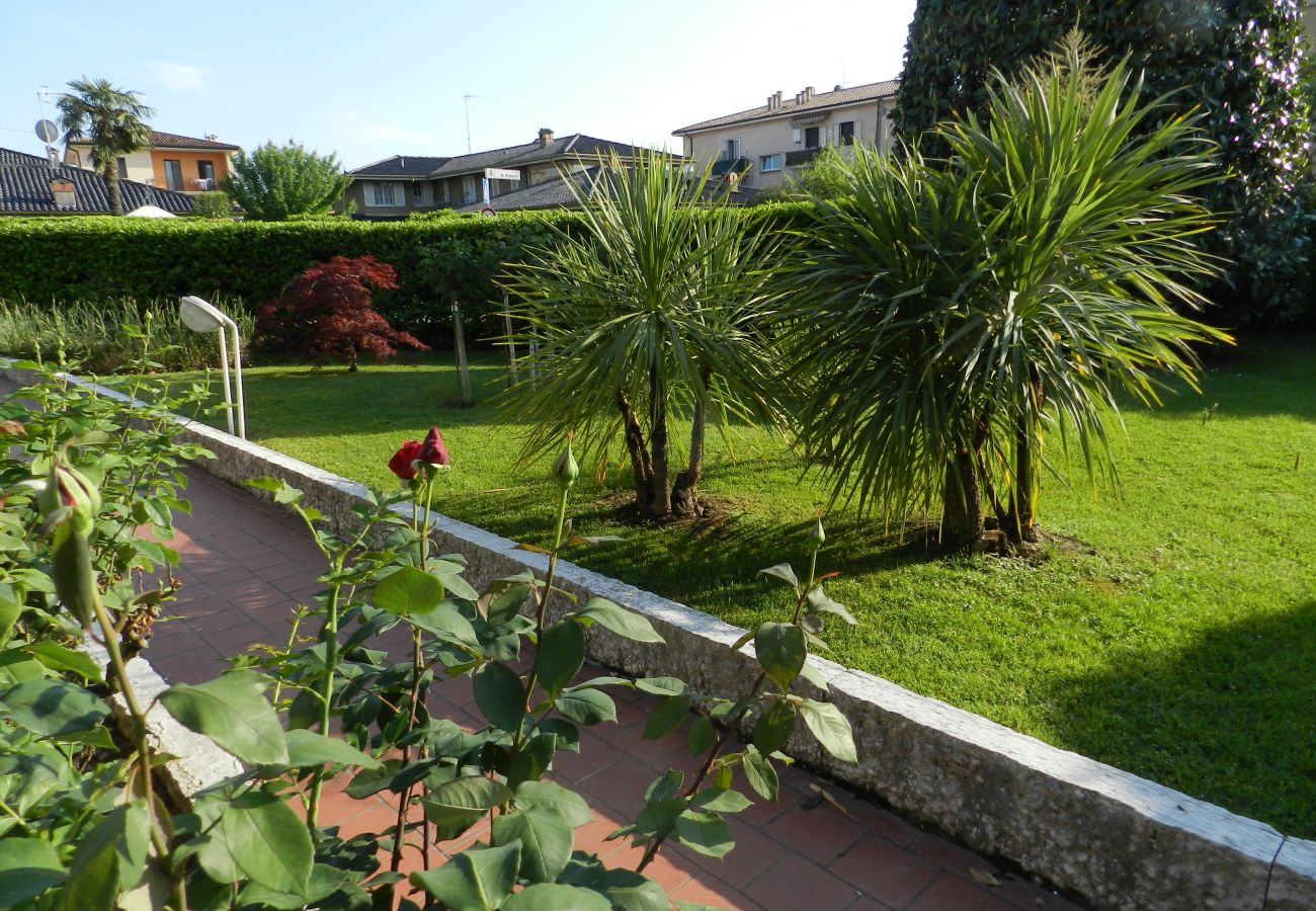 Ferienwohnung in Bardolino - ROMANTISCHE ZWEIZIMMERWOHUNG Ferienwohnung in Bardolino - ROMANTISCHE ZWEIZIMMERWOHUNG