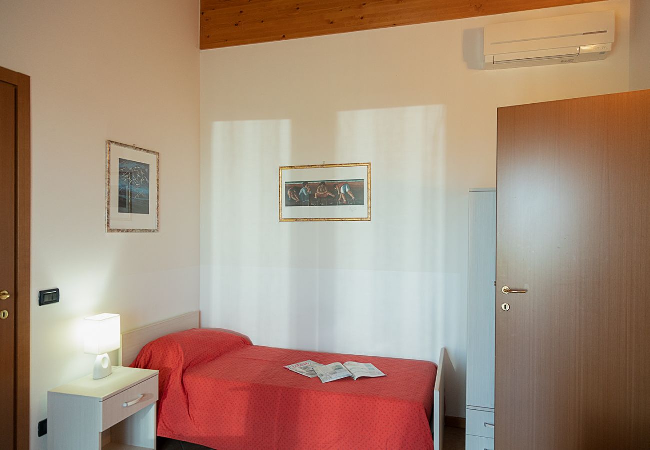 Ferienwohnung in Lazise - Regarda - Dreizimmerwohnung 