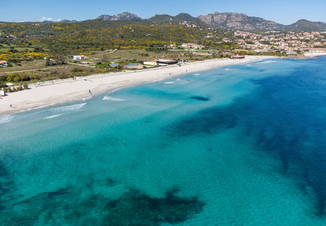 Ferienwohnung in Olbia - Belvedere Suite G - Wohnung mit Pool in Pittulongu