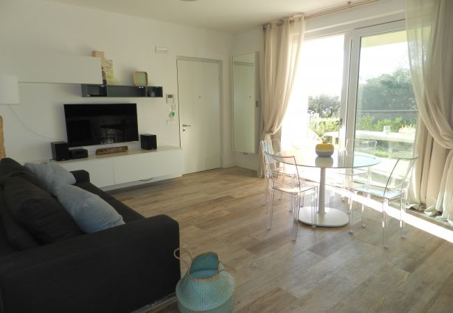 Ferienwohnung in Lazise - DREIZIMMERWOHNUNG Ferienwohnung in Lazise - DREIZIMMERWOHNUNG