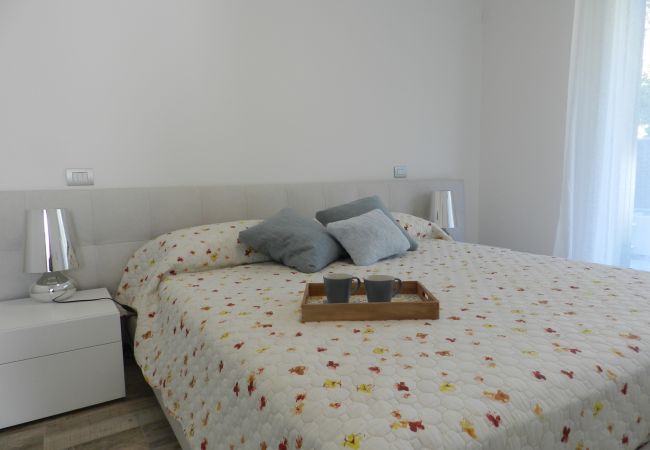 Ferienwohnung in Lazise - DREIZIMMERWOHNUNG Ferienwohnung in Lazise - DREIZIMMERWOHNUNG