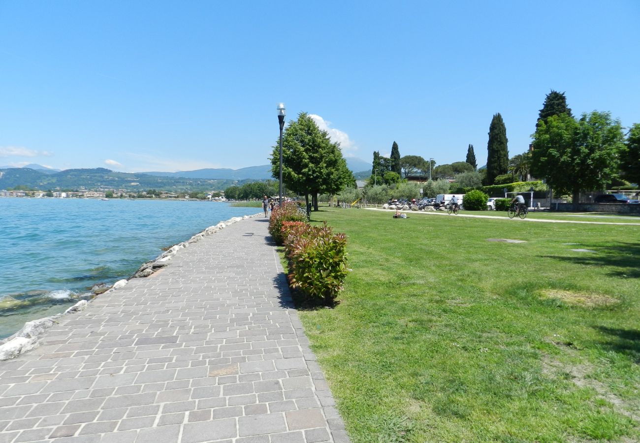 Studio in Bardolino - Regarda - Studio The Beach mit Seeblick am Strand in Cisano di Bardolino