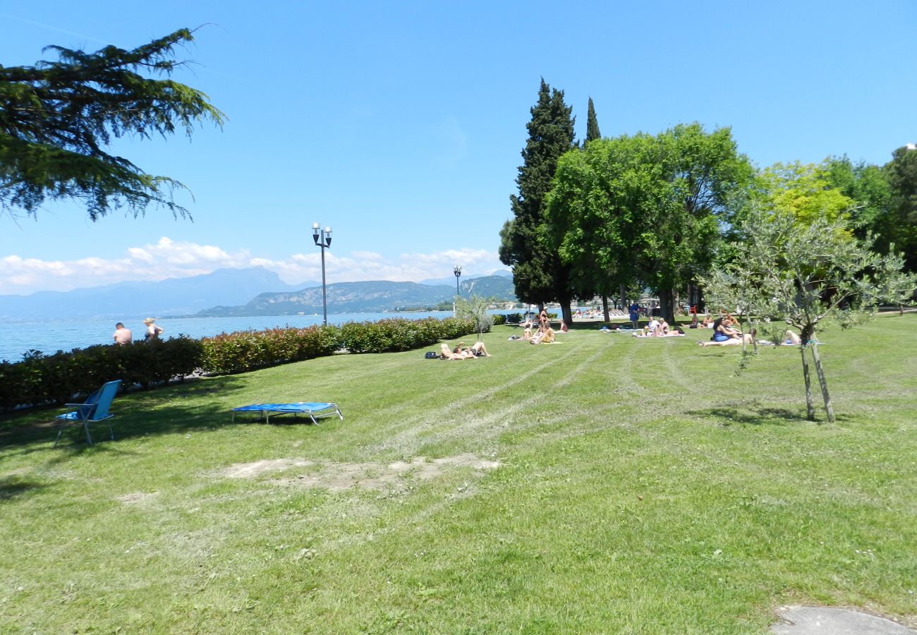 Studio in Bardolino - Regarda - Studio The Beach mit Seeblick am Strand in Cisano di Bardolino