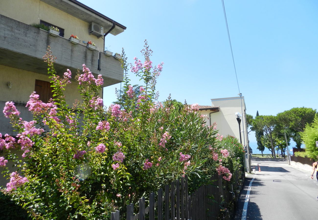 Studio in Bardolino - Regarda - Studio The Beach mit Seeblick am Strand in Cisano di Bardolino