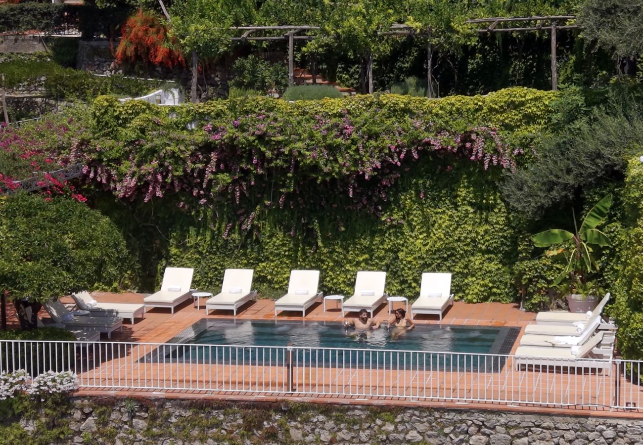 Villa in Amalfi - Villa Bijoux - Luxusvilla mit Meerblick