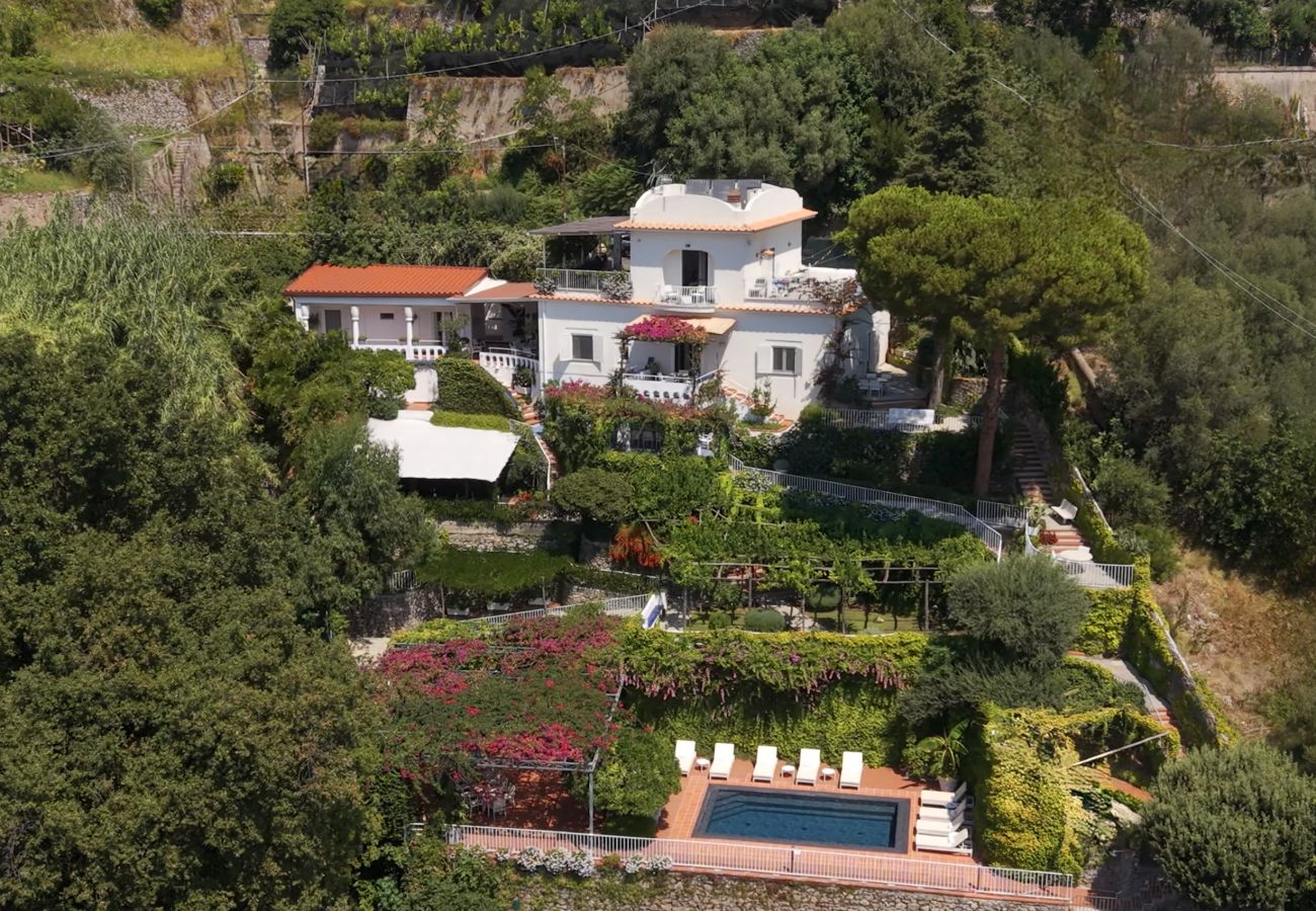 Villa in Amalfi - Villa Bijoux - Luxusvilla mit Meerblick