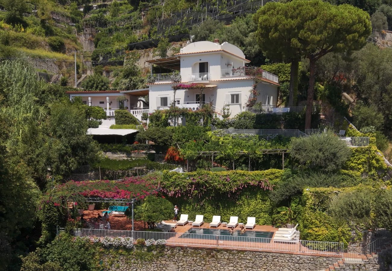 Villa in Amalfi - Villa Bijoux - Luxusvilla mit Meerblick